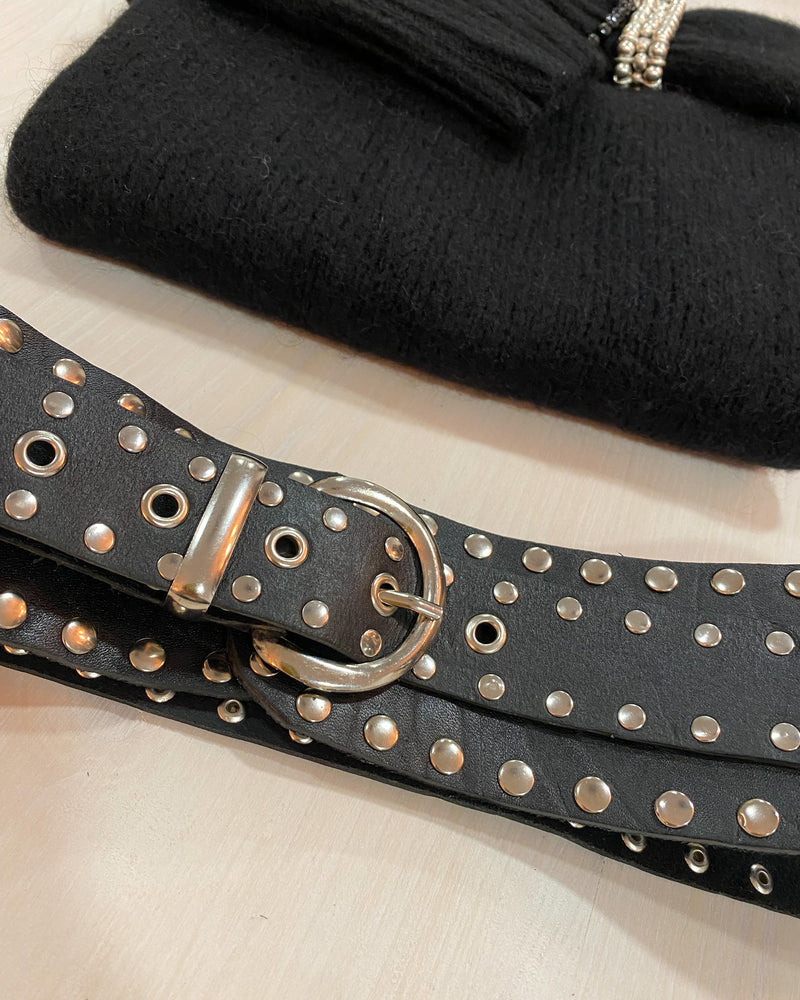 Cinturón tachas plata