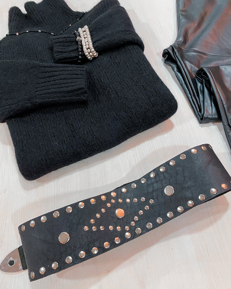 Cinturón tachas plata