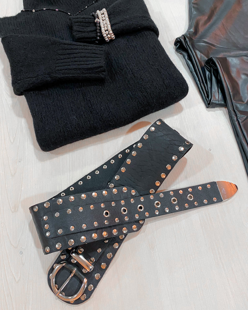 Cinturón tachas plata